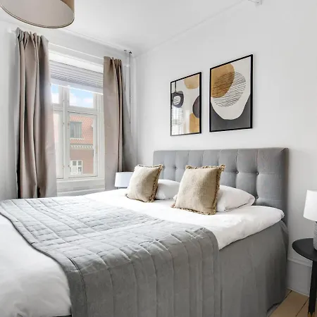 Sanders Stage - Charming Three-bedroom Near Nyhavn * Копенгаген